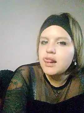 Snapshot of shaynarg chatting on 05-10-26, 06:18 shaynarg online show from 05-10-26, 06:18