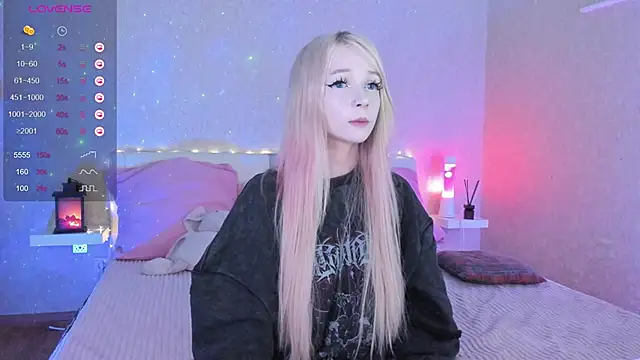 Misty Shadow online show from 02-28-25, 07:03