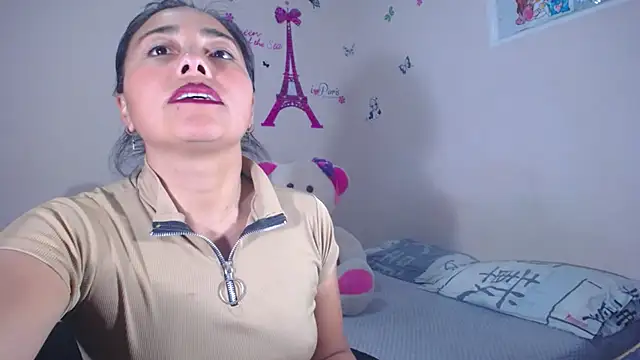 hanna girl21 online show from 06-11-26, 01:16