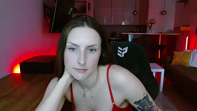 illusorycat online show from 05-16-26, 10:47