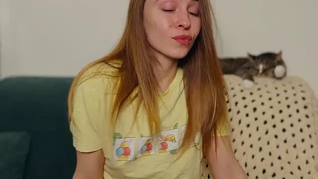 LovelyKatea online show from 03-09-26, 03:05