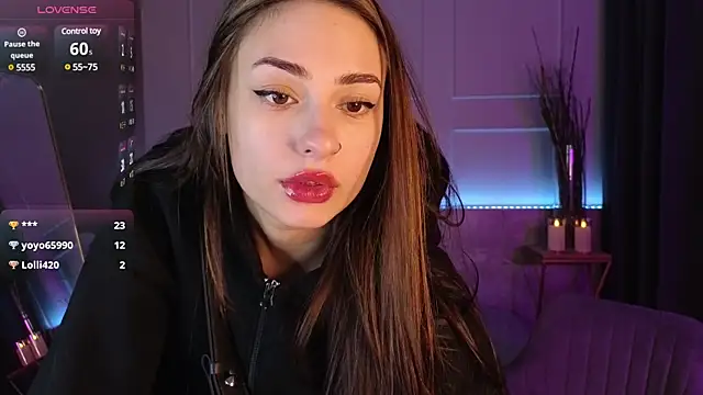 Snapshot of MilanaSugar chatting on 02-21-25, 05:56 MilanaSugar online show from 02-21-25, 05:56