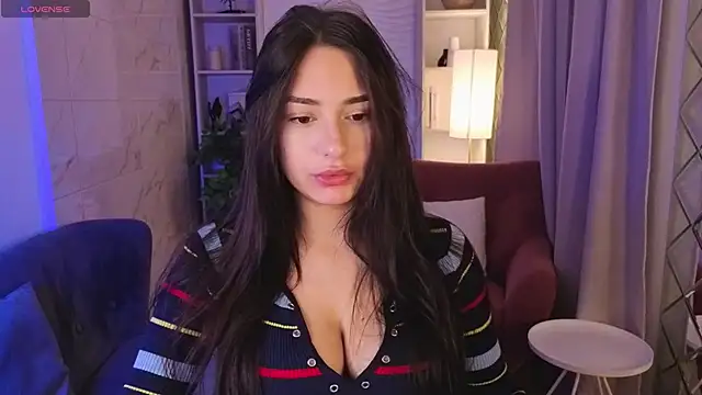 MilanaSugar online show from 11-20-25, 02:17