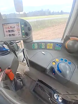 Snapshot of utoopia777 chatting on 10-06-25, 09:29 utoopia777 online show from 10-06-25, 09:29