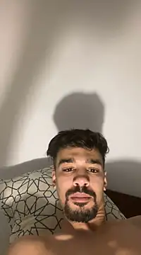 Snapshot of Hermanooooooo chatting on 01-15-25, 07:48 Hermanooooooo online show from 01-15-25, 07:48