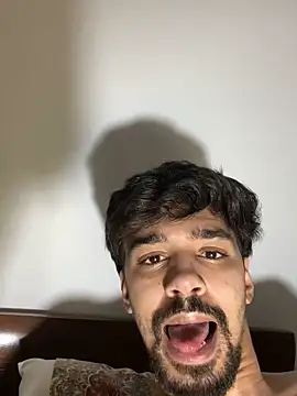 Hermanooooooo online show from 02-23-26, 06:22