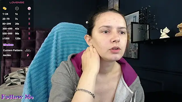 iris nikhols online show from 06-14-26, 01:58