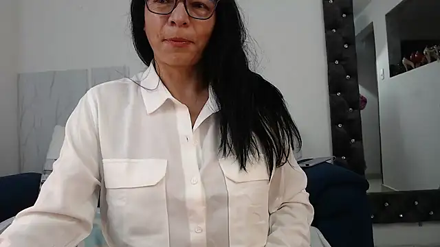 kimberlybirdx online show from 02-04-26, 11:27