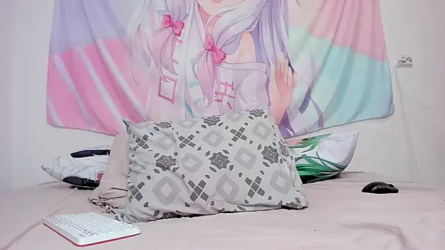 Snapshot of sweet_pinkberry chatting on 11-18-25, 02:17 sweet pinkberry online show from 11-18-25, 02:17