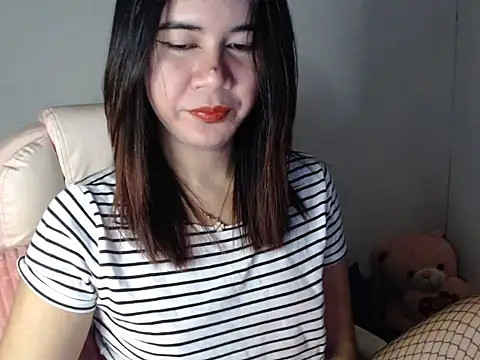 TransPetite1 online show from 09-10-25, 03:17