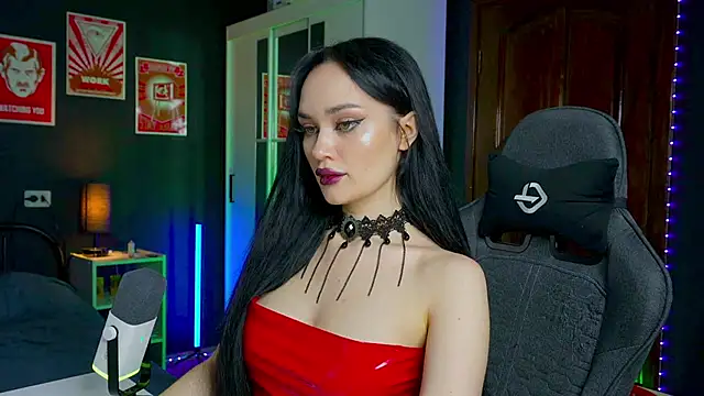 QueenAliss online show from 11-03-25, 06:03