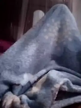 Snapshot of Emanuel45js chatting on 01-12-25, 11:28 Emanuel45js online show from 01-12-25, 11:28