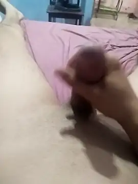 Snapshot of Emanuel45js chatting on 02-17-25, 06:26 Emanuel45js online show from 02-17-25, 06:26