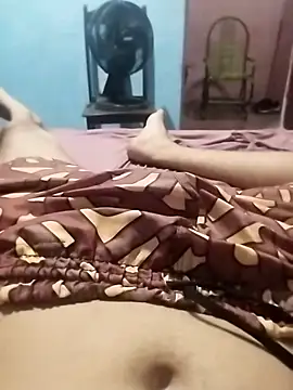 Snapshot of Emanuel45js chatting on 02-27-25, 06:09 Emanuel45js online show from 02-27-25, 06:09