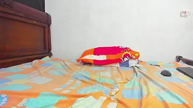 electraaxx online show from 01-12-25, 08:03