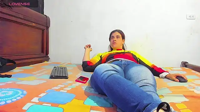 electraaxx online show from 02-17-25, 03:20