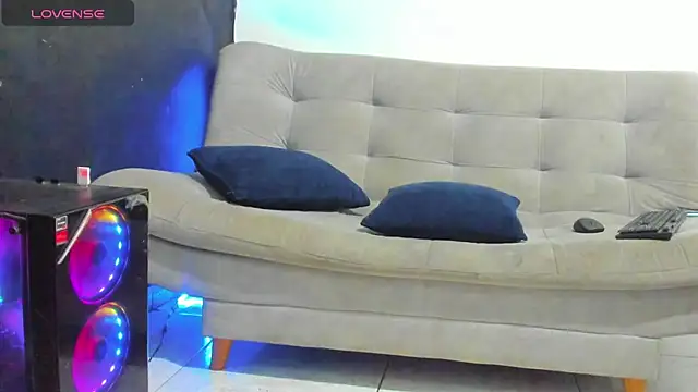 electraaxx online show from 10-21-25, 04:02