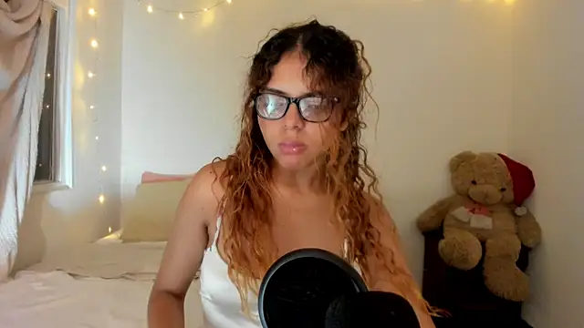 Snapshot of ValienteGirl_ chatting on 05-06-26, 05:03 ValienteGirl online show from 05-06-26, 05:03