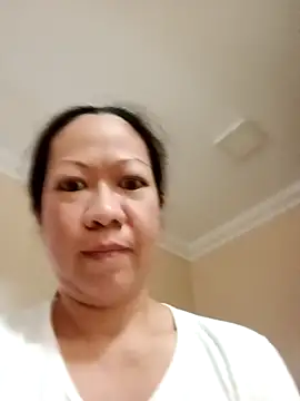 Snapshot of Sweet_Lady30 chatting on 11-14-25, 11:31 Sweet Lady30 online show from 11-14-25, 11:31