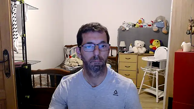 steph19x5 online show from 03-07-25, 10:10