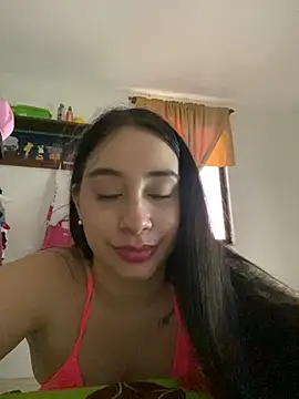 Snapshot of Elena222_ chatting on 02-23-25, 10:53 Elena222  online show from 02-23-25, 10:53