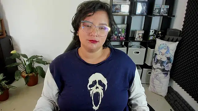 aika-dreams online show from 12-06-24, 02:28