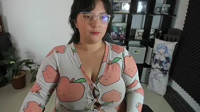 aika-dreams online show from 01-15-25, 12:25