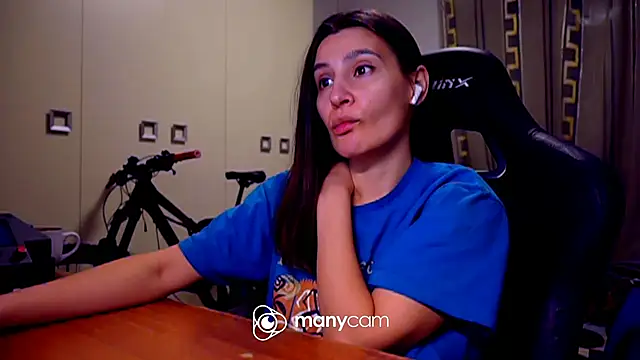 GodlyTheia online show from 03-02-25, 06:40