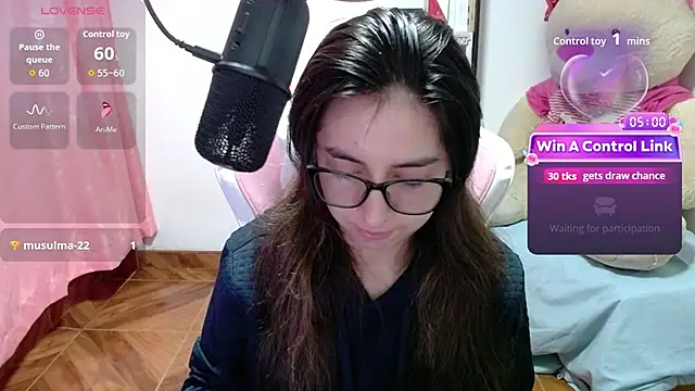 Maggie Fox3 online show from 02-13-26, 01:34