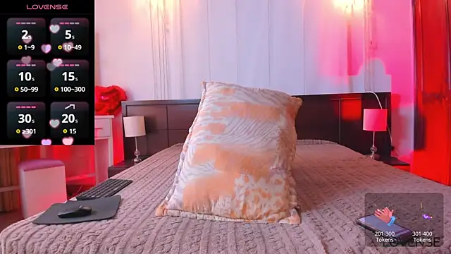 MiaMarin hot online show from 03-18-26, 06:44