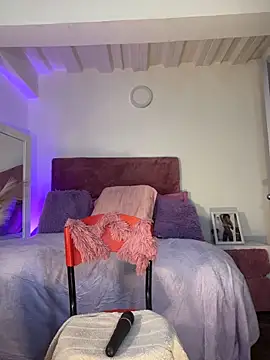 karinacortes online show from 03-11-26, 03:51