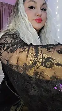 Larissa K online show from 12-15-25, 07:29