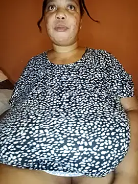 Snapshot of Lovelyboobs01 chatting on 02-16-25, 06:43 Lovelyboobs01 online show from 02-16-25, 06:43