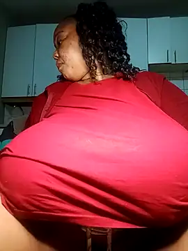 Snapshot of Lovelyboobs01 chatting on 03-16-25, 09:37 Lovelyboobs01 online show from 03-16-25, 09:37