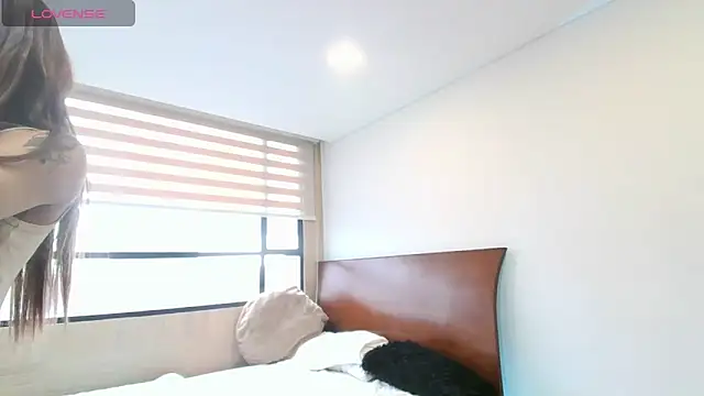 Snapshot of stormytt_ chatting on 04-27-26, 09:02 stormytt online show from 04-27-26, 09:02