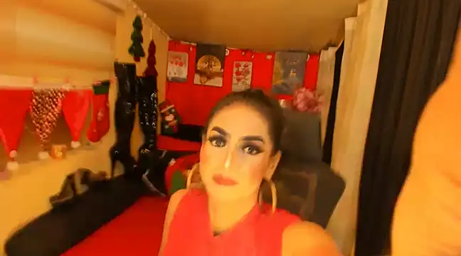 Alwinafox online show from 12-23-24, 05:11