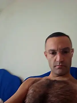 Snapshot of enricso chatting on 10-03-25, 12:24 enricso online show from 10-03-25, 12:24
