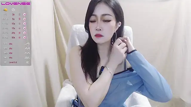 AkinLocal online show from 11-10-25, 02:43