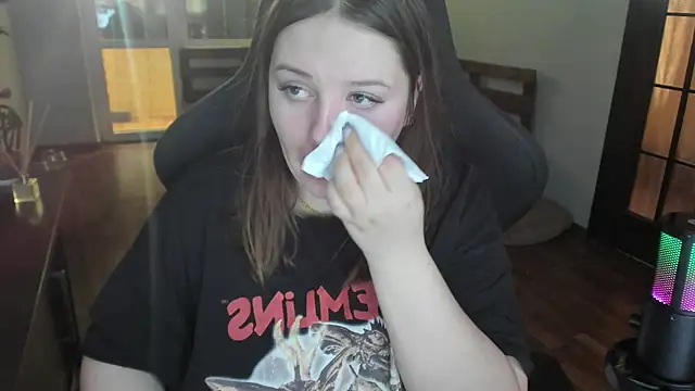 Snapshot of XNirvanaX chatting on 03-11-26, 04:51 XNirvanaX online show from 03-11-26, 04:51