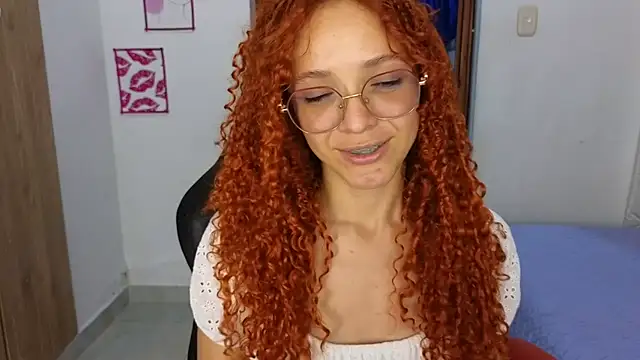 SexyLeilaa online show from 10-11-25, 11:58