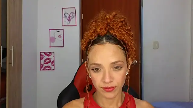 SexyLeilaa online show from 02-03-26, 01:48