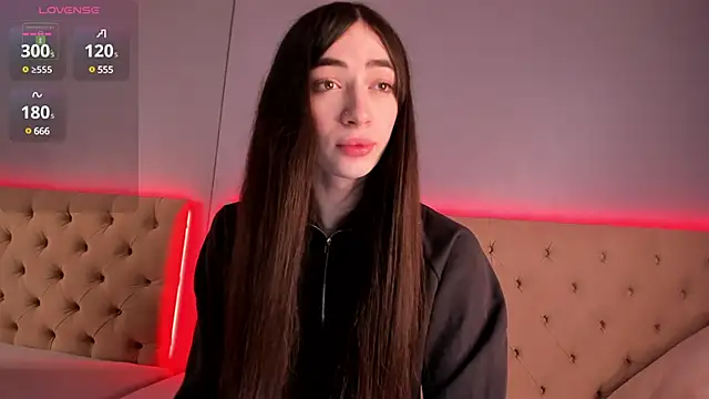NickieRainer online show from 01-26-25, 02:08