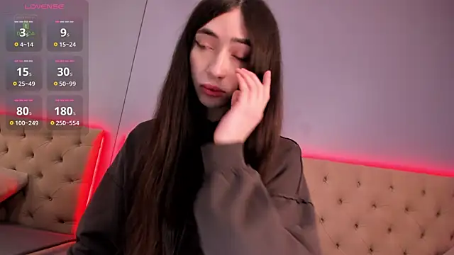 NickieRainer online show from 02-01-25, 07:26