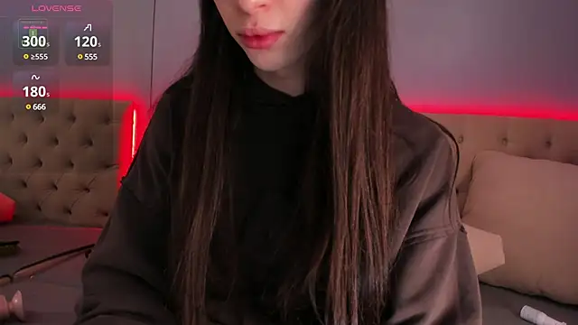 NickieRainer online show from 02-08-25, 02:05