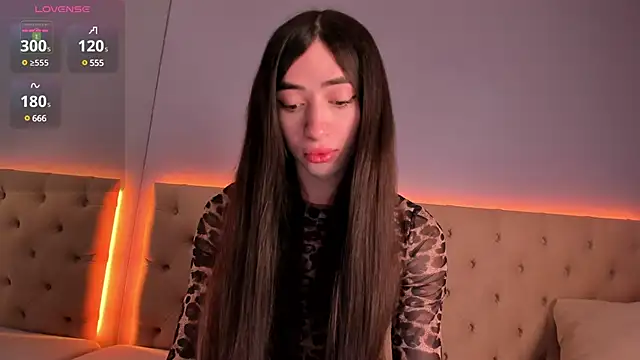 NickieRainer online show from 02-09-25, 07:49