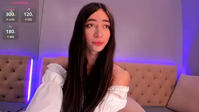 NickieRainer online show from 03-23-25, 07:42
