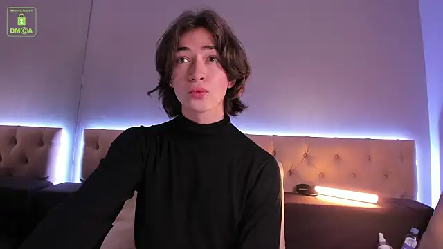 NickieRainer online show from 09-21-25, 03:35