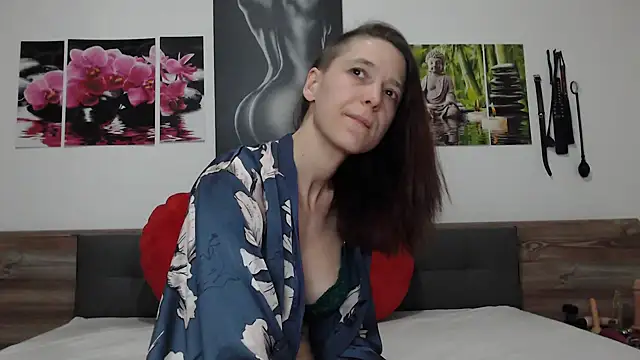 Naschkatze01 online show from 02-21-25, 08:05