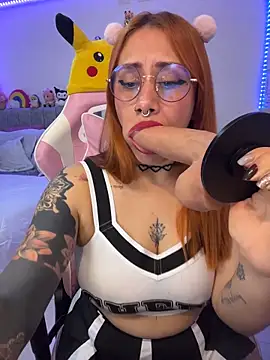 Luna Paris  online show from 03-06-26, 11:23