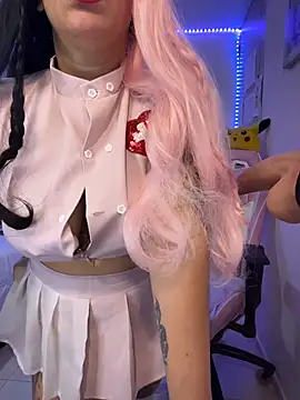 Luna Paris  online show from 03-17-26, 02:31